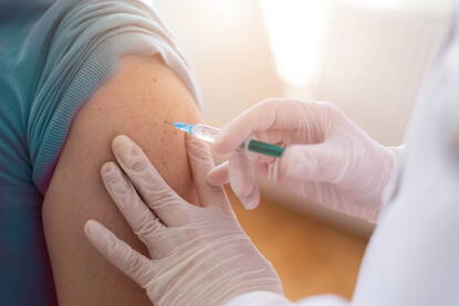 Apothekers kunnen je nu ook vaccineren tegen griep 